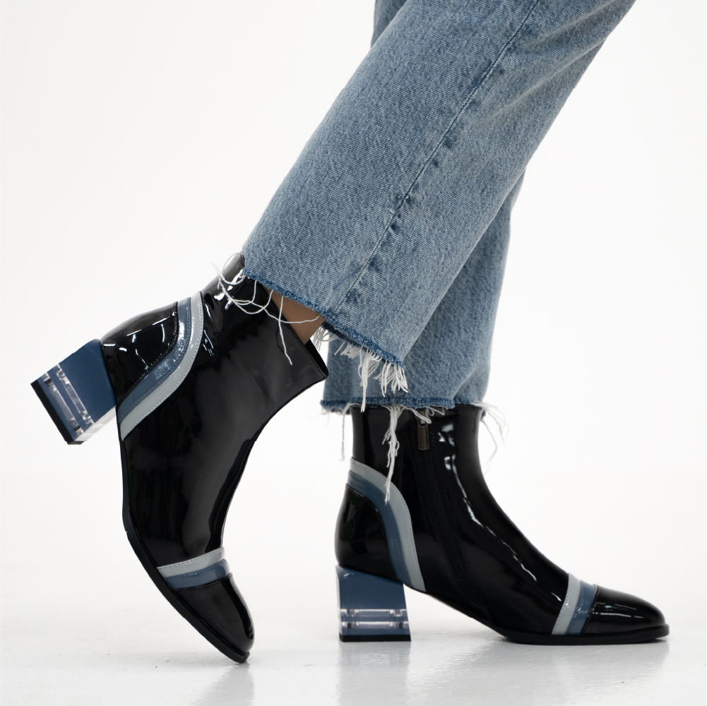 מגפון פסים צבעוניים