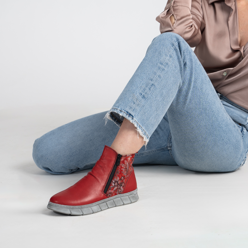 מגפון בשילוב טקס' פרחונית