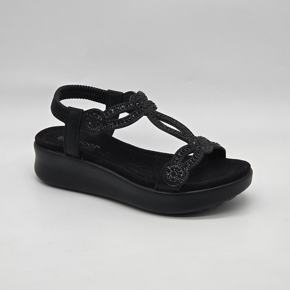 סנדל רצועות מעוטר אבנים