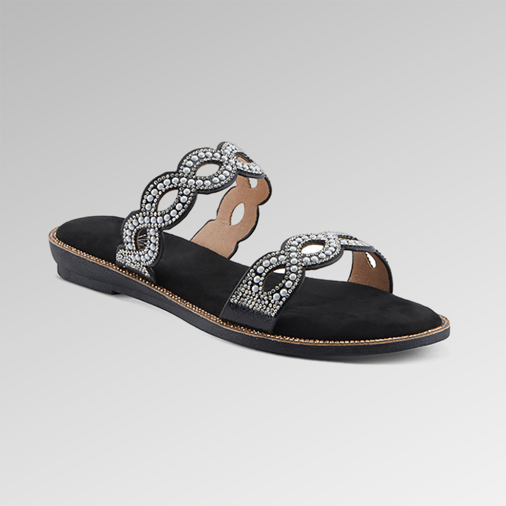 כפכף שטוח בעיטור אבנים פ.