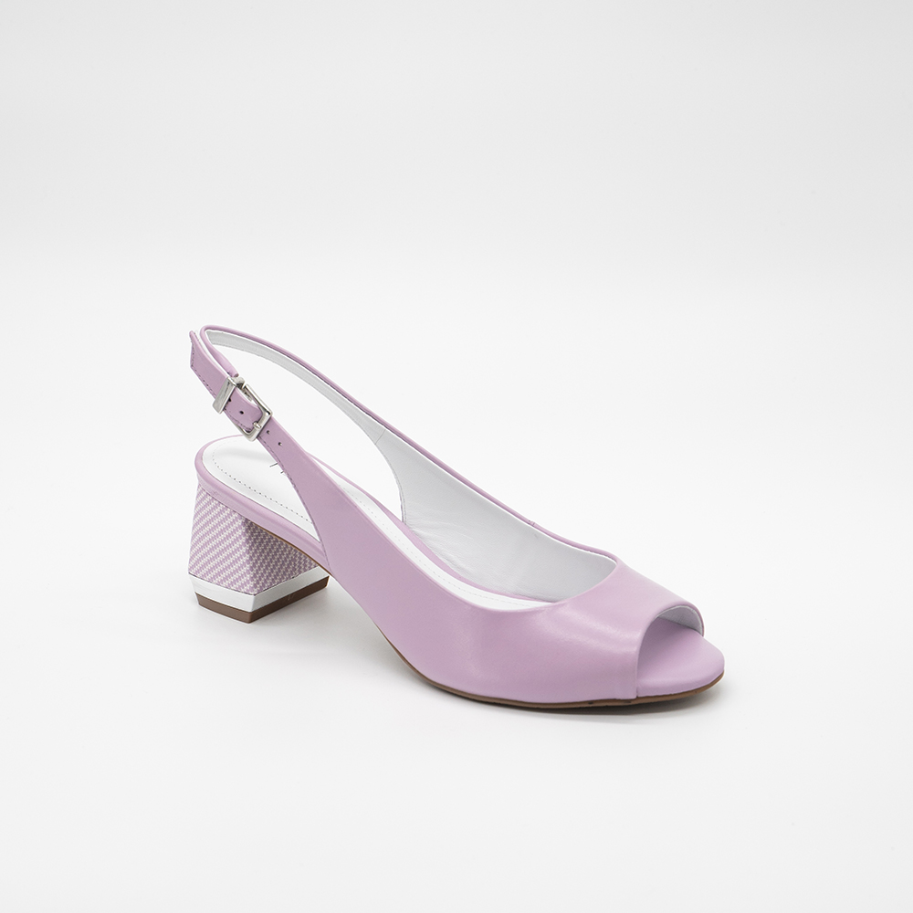 סנדל פתח קדמי