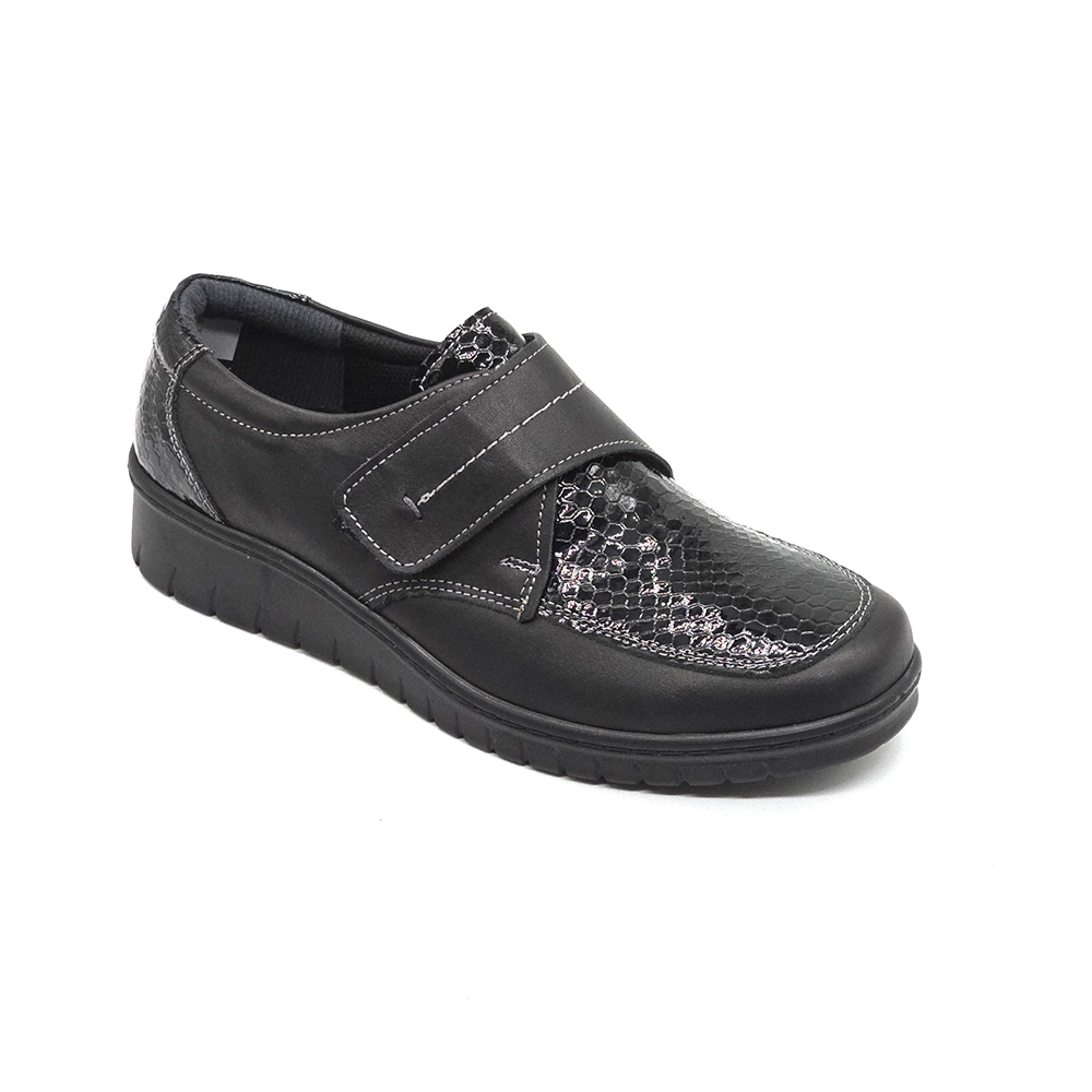 https://www.flyfoot.co.il/products/600121KBL.jpg סירה בשילוב ולקרו