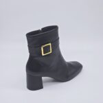 מגפון קלסי עם חגורה