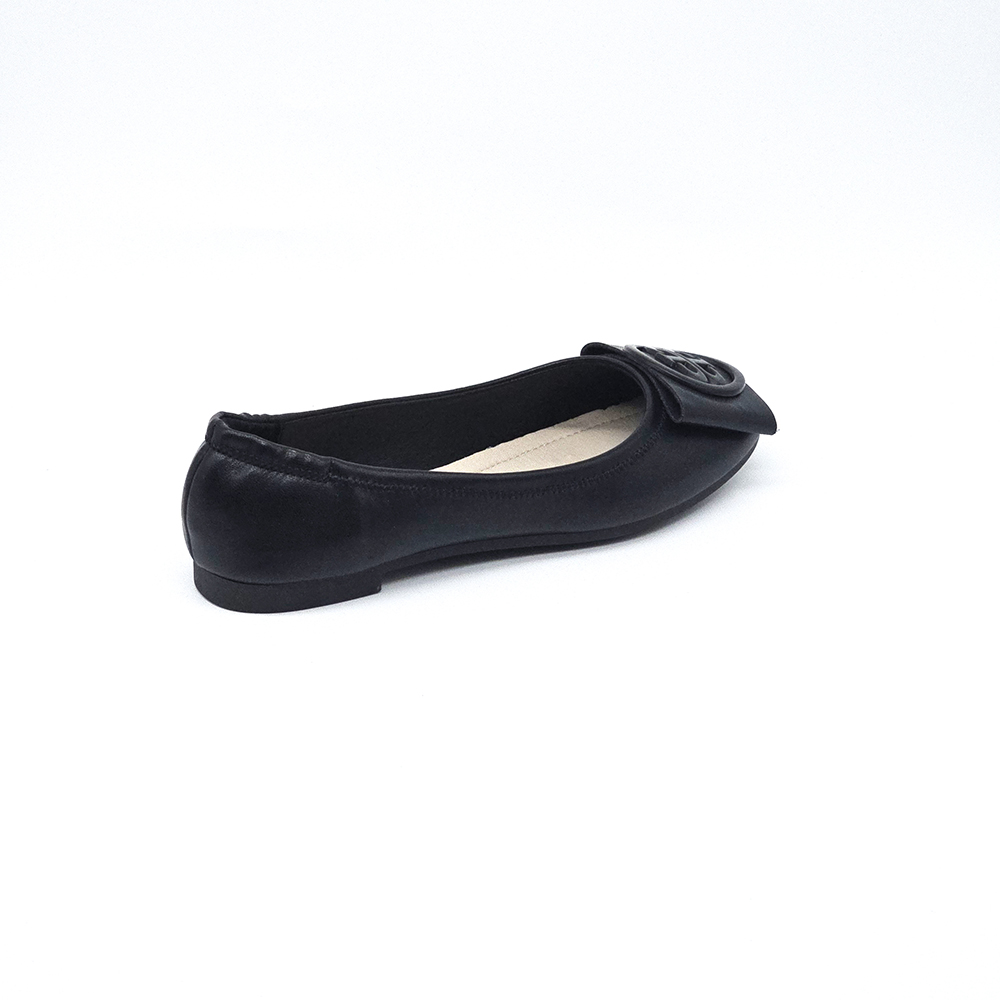 https://www.flyfoot.co.il/products/9120015_3.jpg בלרינה שטוחה אבזם גדול