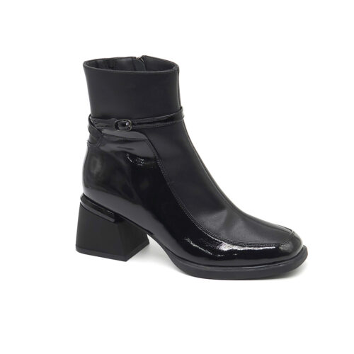 מגפון בשילוב חומרים