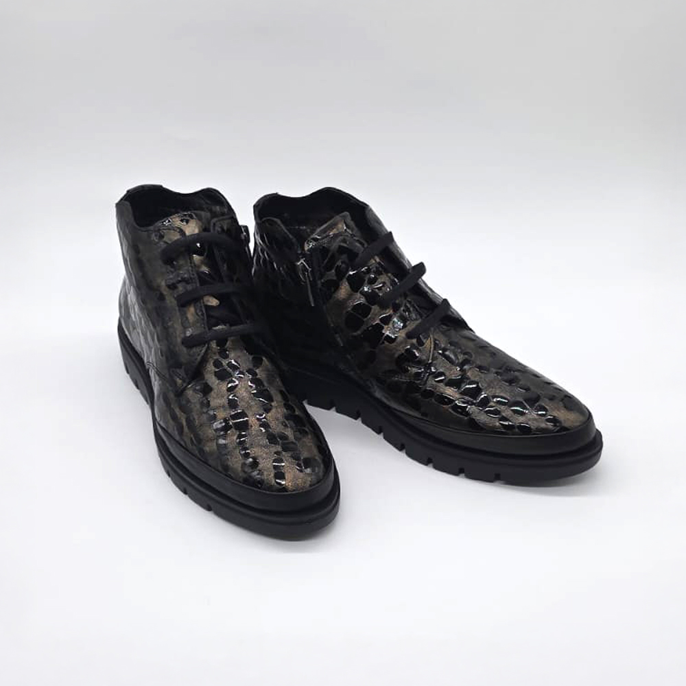 מגף רוכסן צידי