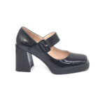 נעל בובה עקב