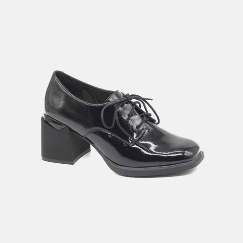 נעלי שרוך עקב מרובע