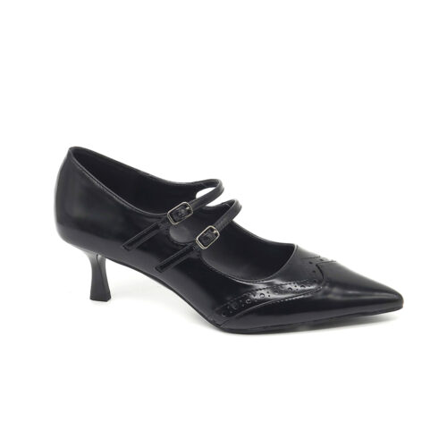 סירה חרטום מחודד לק