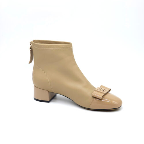 מגפון שטוח עם פפיון