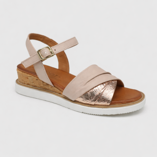 סנדל רצועה רכה רחבה