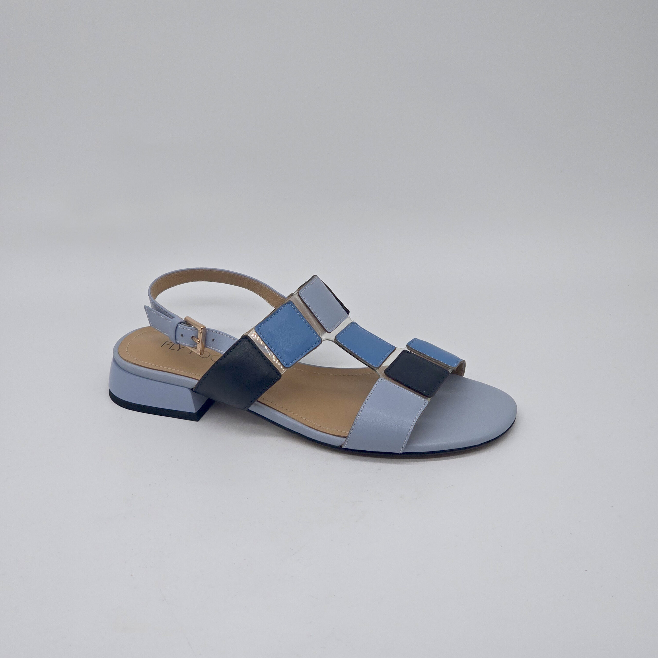 סנדל שטוח משולב צבעים