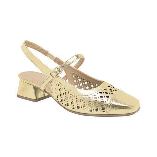 סנדל סגור למחצה חיתוכי לי