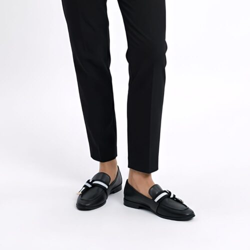 מוקסין אלגנטי אבזם עגול ר