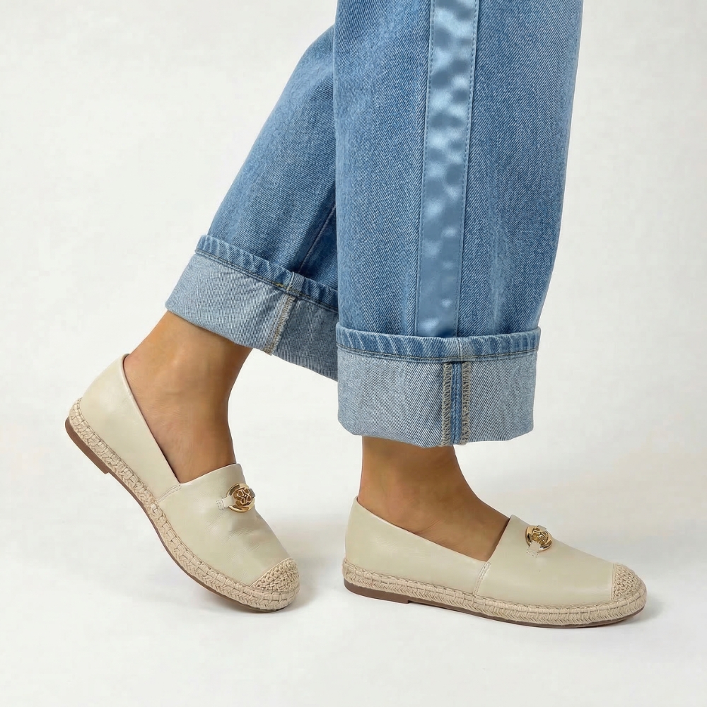 סירה שטוחה אבזם מתכתי