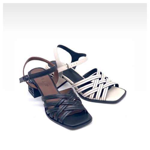 סנדל טרנדי רצועות עקב מע