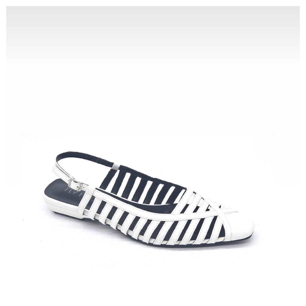 סנדל שטוח גזרה סגורה פתחי