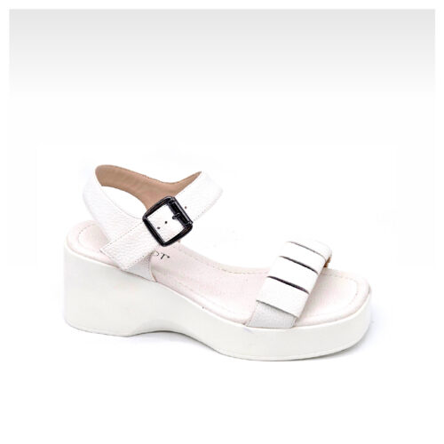 סנדל פלטפורמה