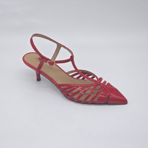 סנדל אלגנטי רצועות דקות