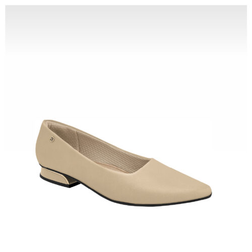 נעל סירה חרטום מחודד