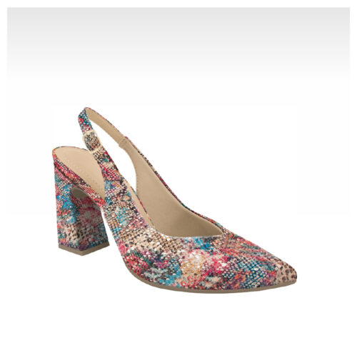 סנדלים סגורים עקב צ'אנקי